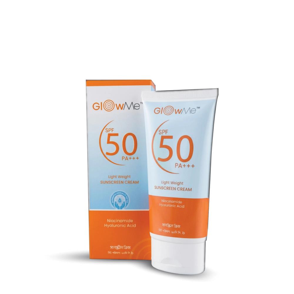 GlowMe Light weight sunscreen SPF 50+ Cream